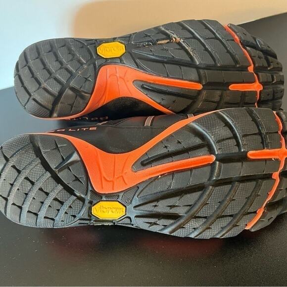 GO LITE WOMENS SNEAKER SIZE 9 WORN ONCE - Picture 4 of 6